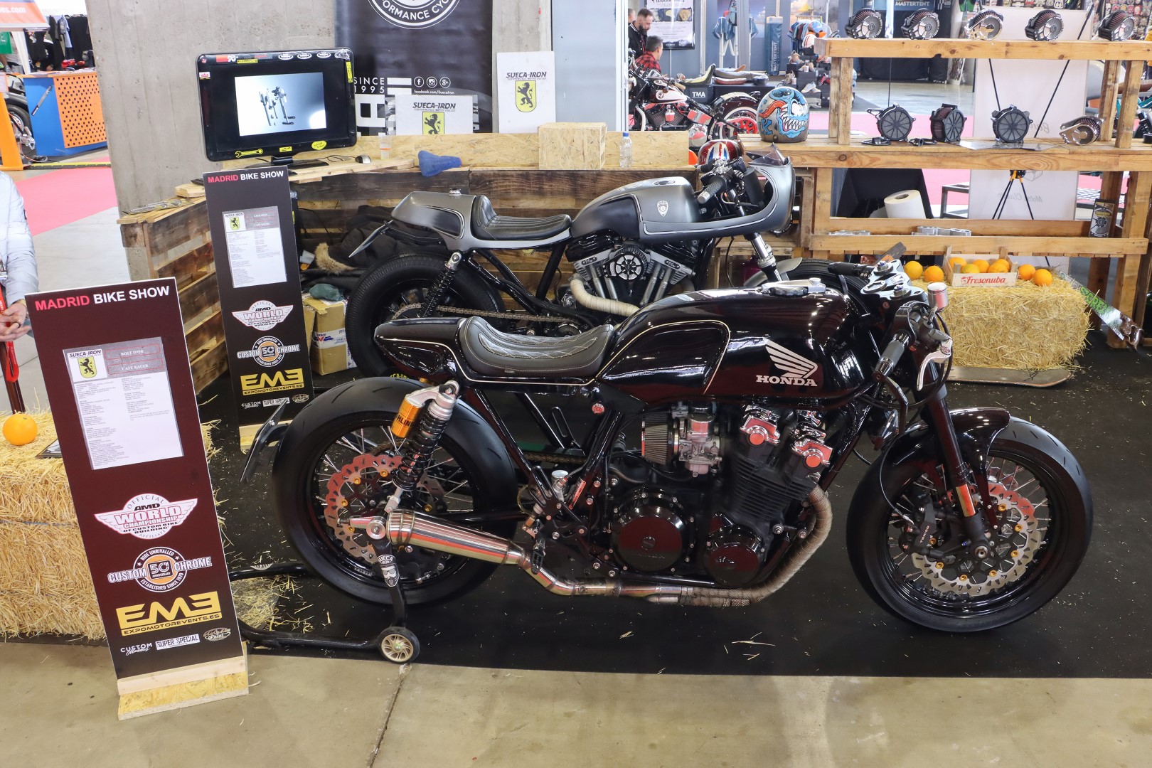 Old Custom Flames gana el Madrid Bike Show de Motorama 2020 