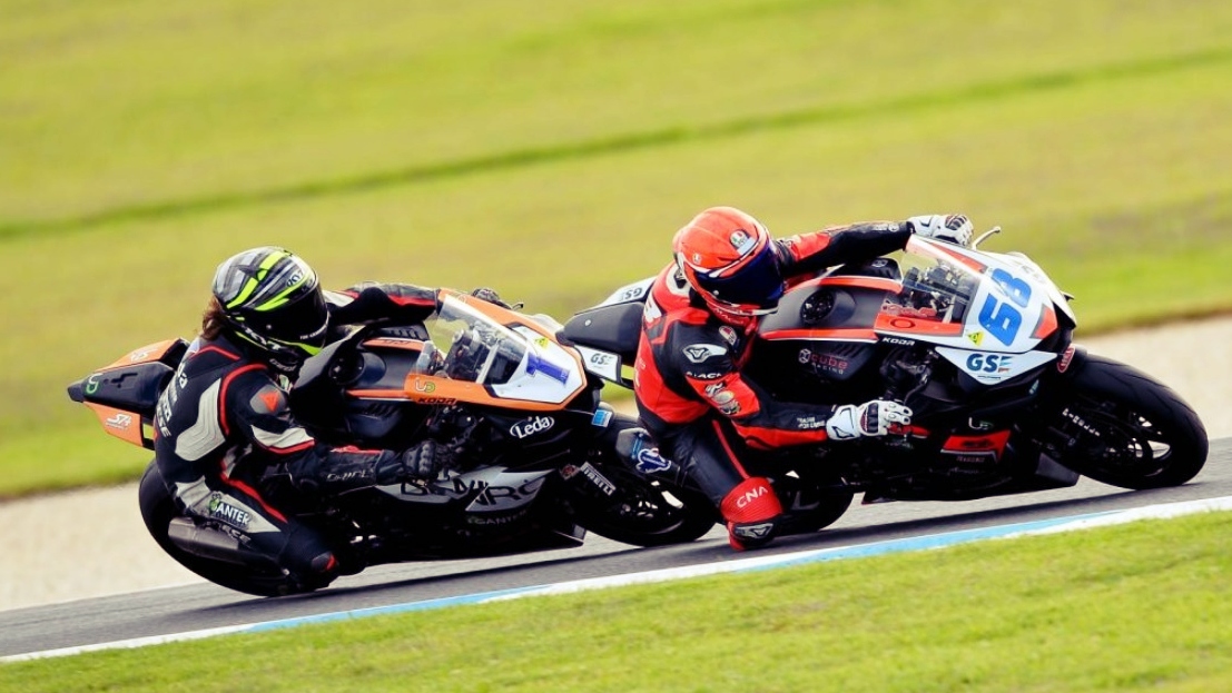 NoTodoMotoGP: Markus Reiterberger ya empieza a imponer su ley en Asia