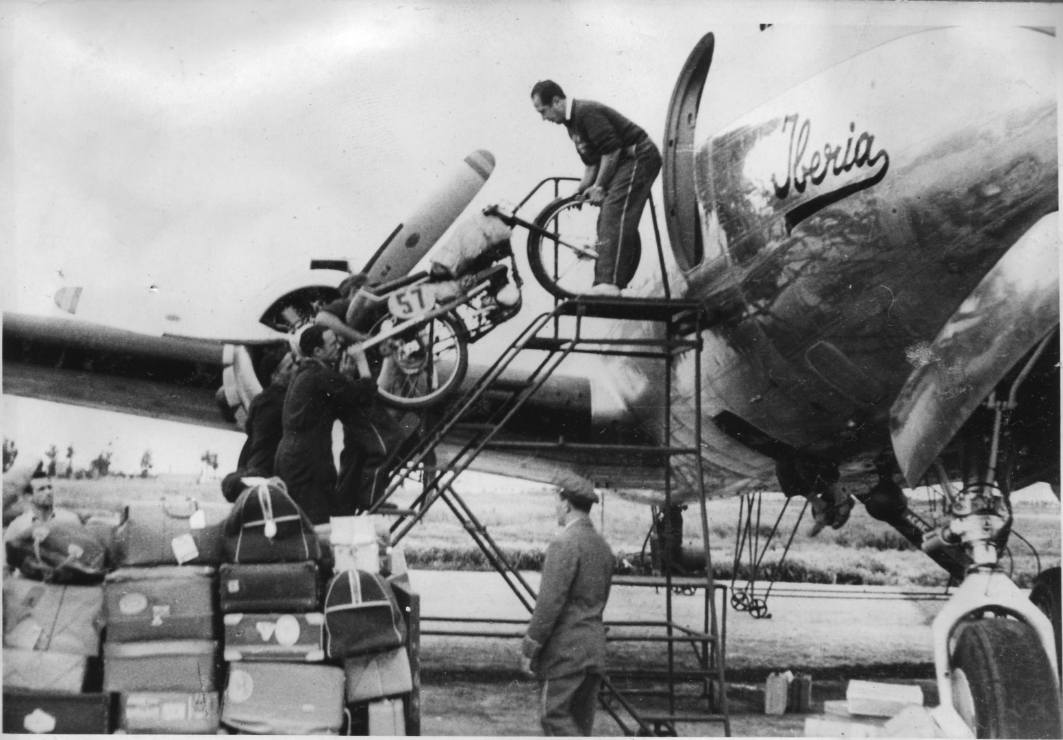 75º Aniversario de Montesa. De las primeras competiciones internacionales a la fábrica de la calle Pamplona (4)