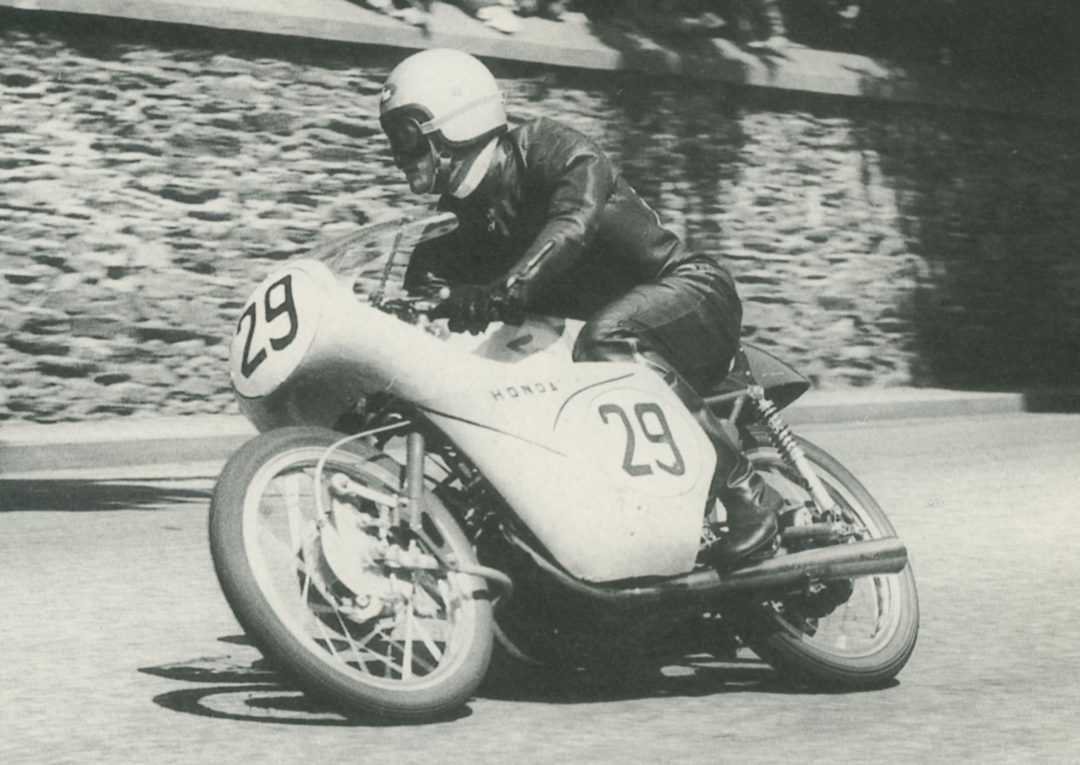 Soichiro Honda visita el Tourist Trophy de la Isla de Man