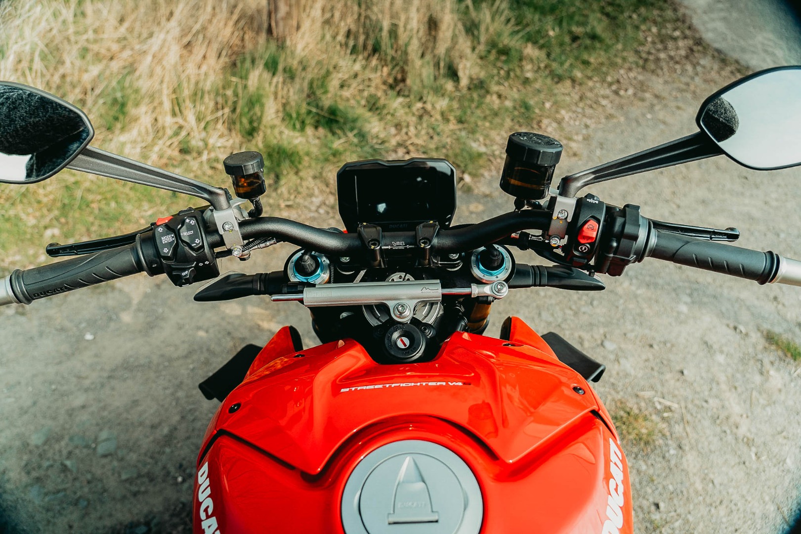 Ducati Streetfighter V4 S 2020, prueba y primeras impresiones  