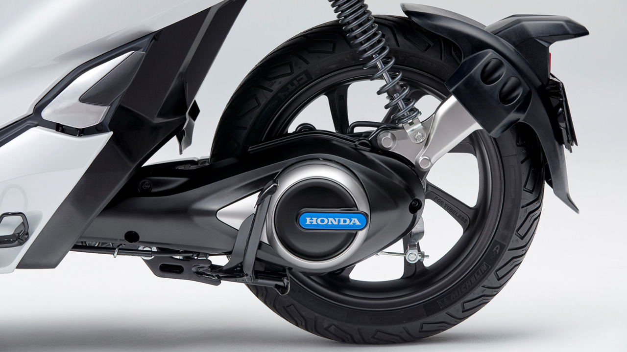 Innovación tecnológica en Honda (4). Medio ambiente y tecnología eléctrica.