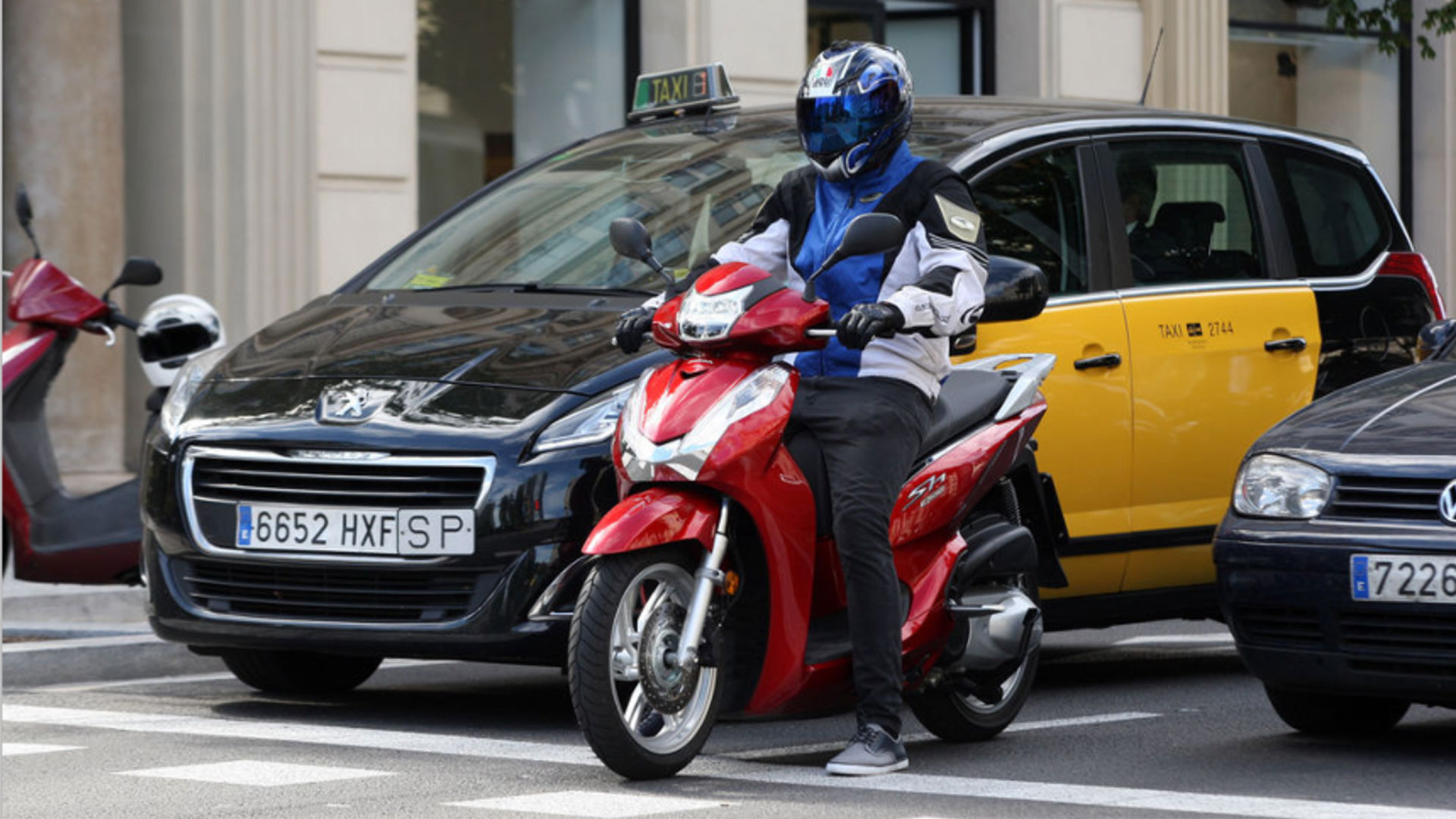 Sin confinamiento la moto es la solución