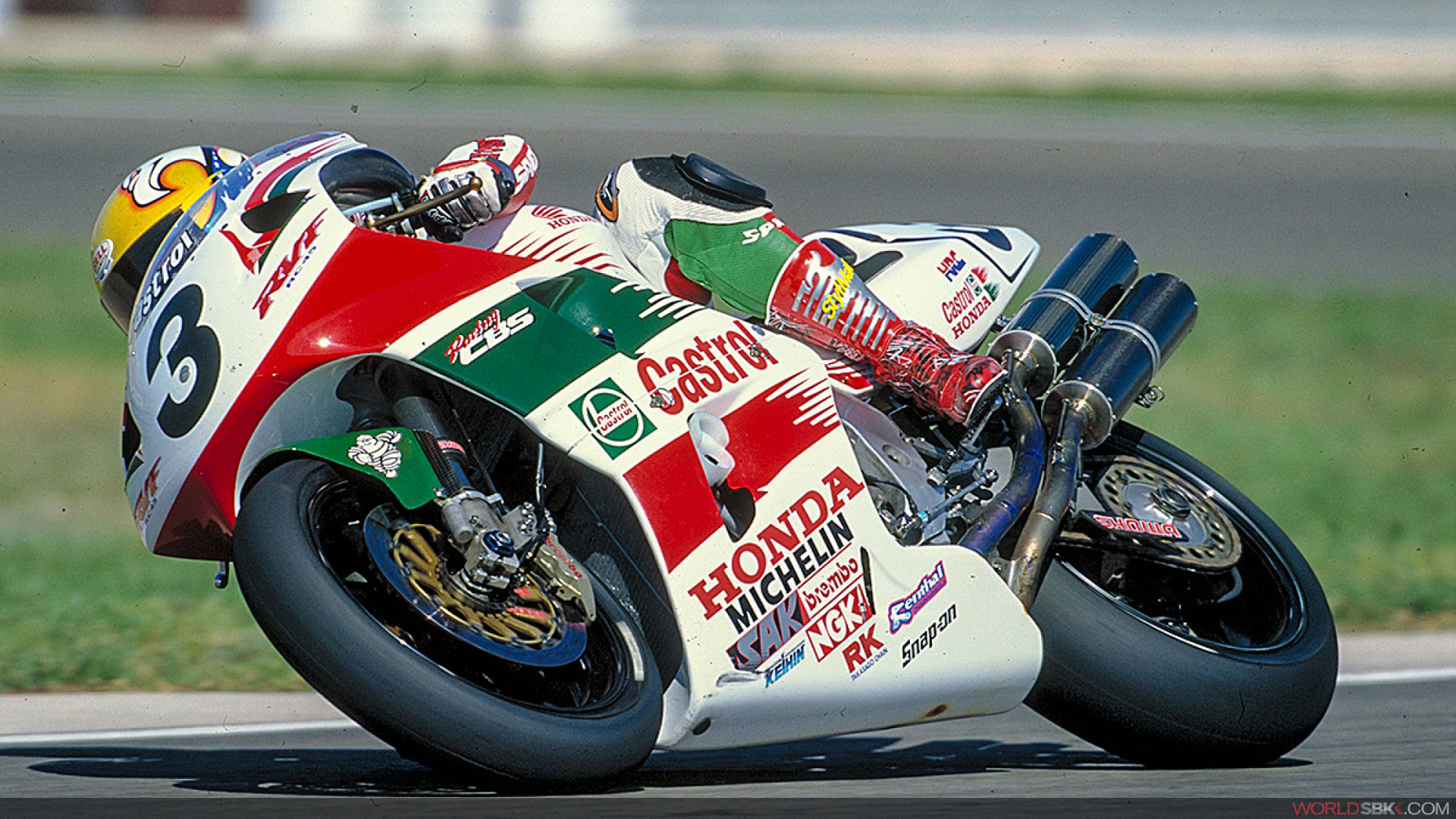 El nacimiento de la Honda VTR, si no puedes con tu enemigo…