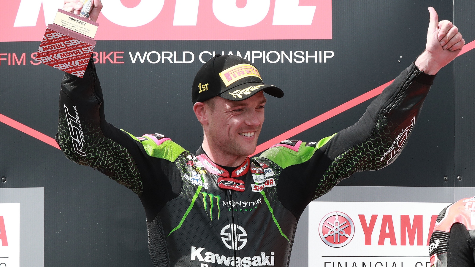 Alex Lowes renueva con Kawasaki para Superbike 2021