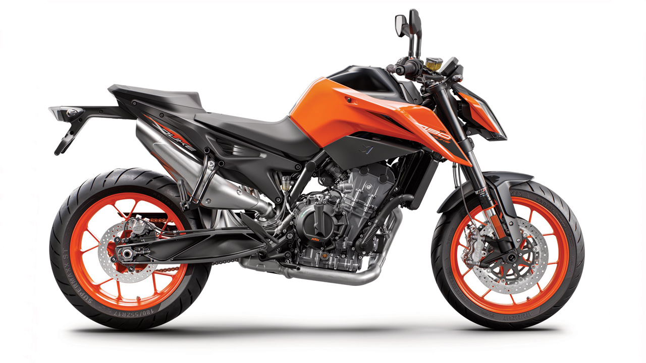 Comparativa naked europeas: Aprilia Shiver 900, BMW F 900 R, Ducati Monster 821 y KTM 790 Duke