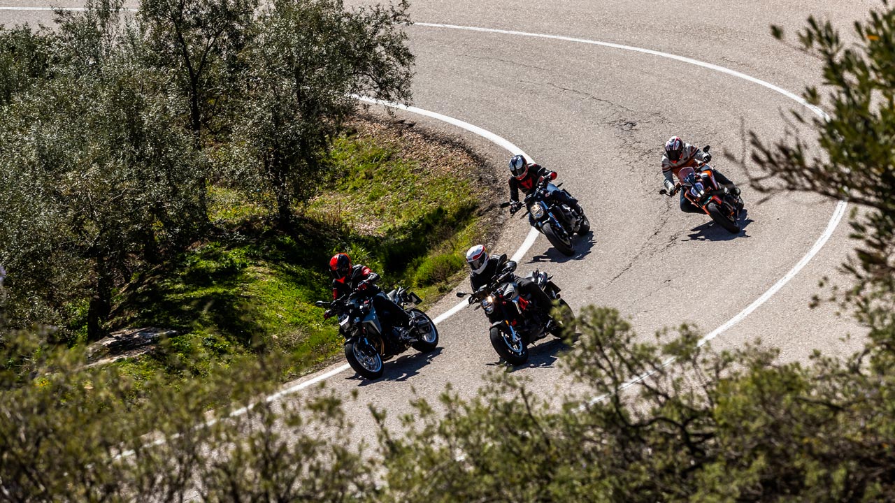 Comparativa naked europeas: Aprilia Shiver 900, BMW F 900 R, Ducati Monster 821 y KTM 790 Duke