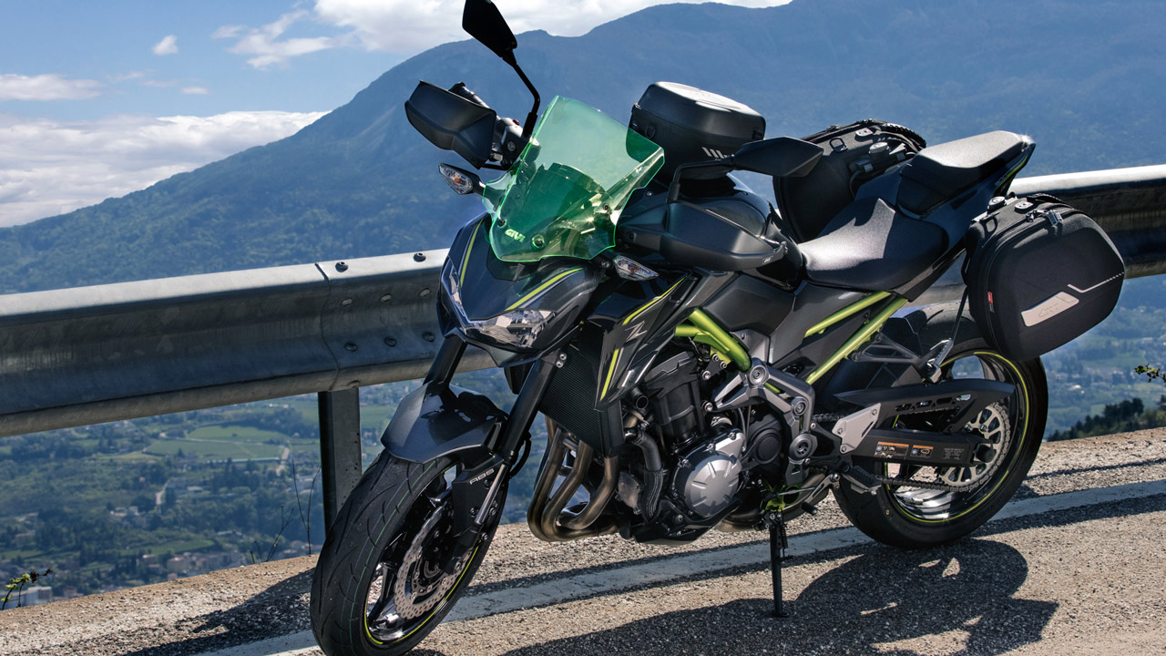 Givi: baúles y maletas para motos
