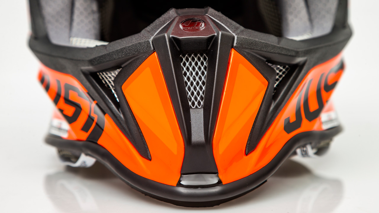 Casco Just1 Racing J18, prueba de equipamiento