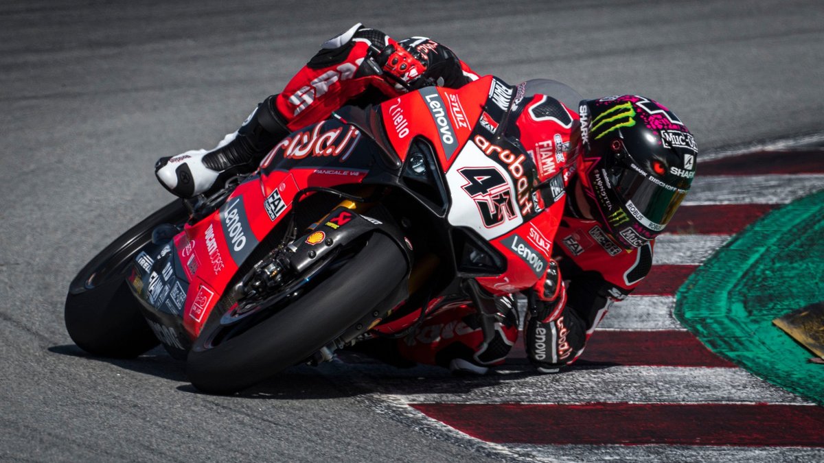 Jonathan Rea despide los test de SBK en Catalunya volando a ritmo de MotoGP