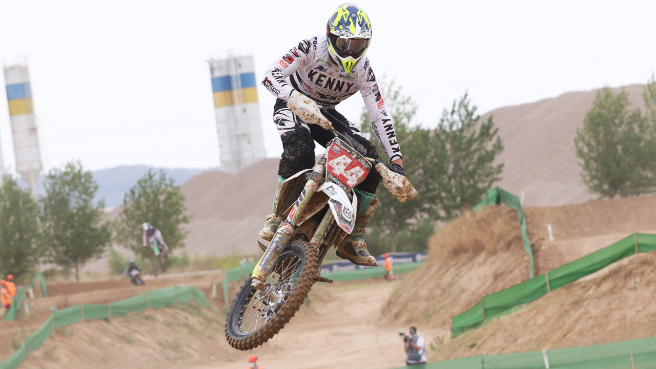 José Antonio Butrón se sitúa líder del Nacional de Motocross