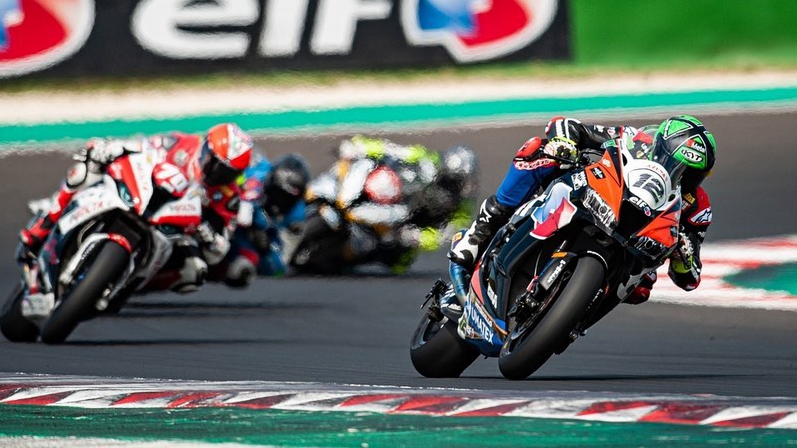 NoTodoMotoGP: Lorenzo Savadori más líder, Xavi Forés brilla y ganan Alberto Ferrández y Bea Neila 