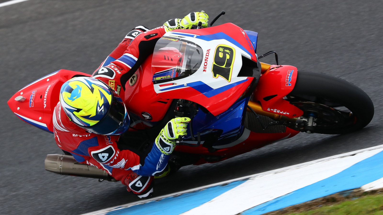 Jonathan Rea, cuatro paredes que se cierran y una trampilla en el suelo