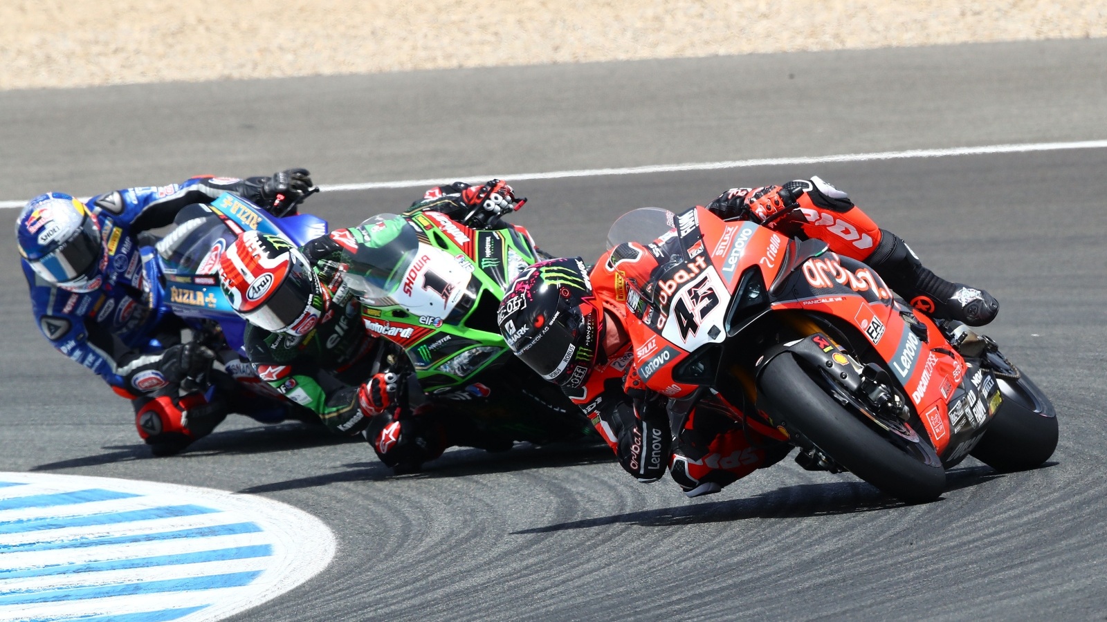 Scott Redding y la Ducati Panigale versión V4.5